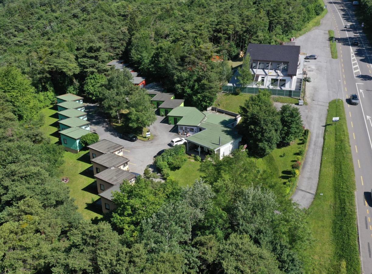 Motel - Hotel "Inter-Alp" A St-Maurice Saint-Maurice Exterior photo